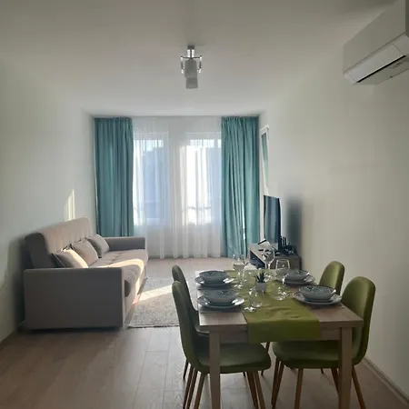 Yuel Home * Várna