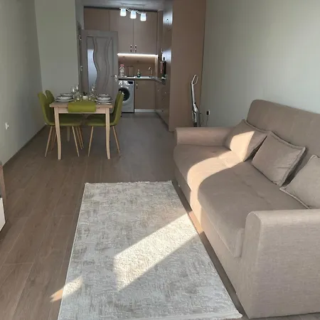 Yuel Home * Varna